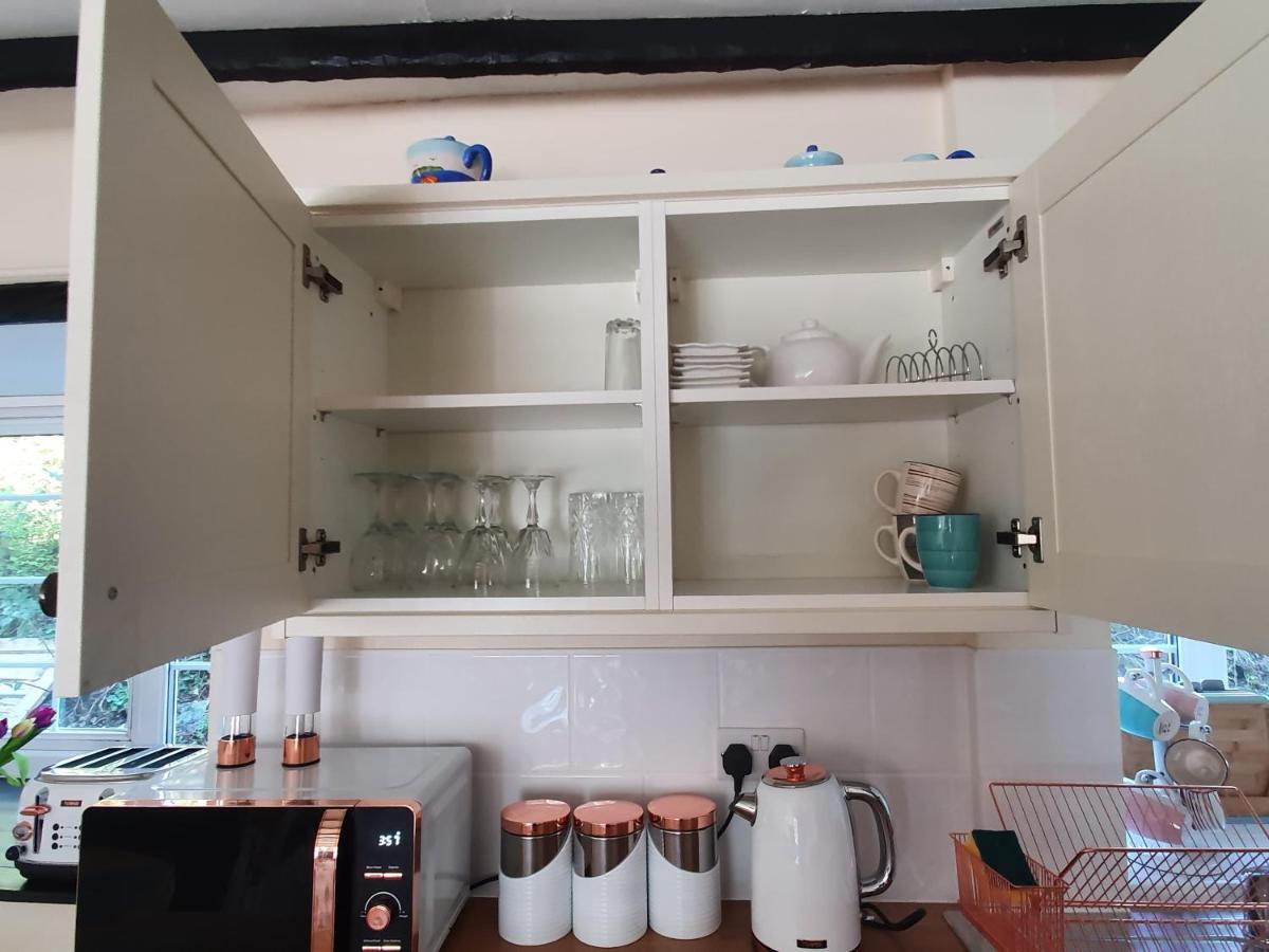 No 4 Trelawney Apartment - Onsite Bar - Restaurant - Horse Riding Menheniot Экстерьер фото