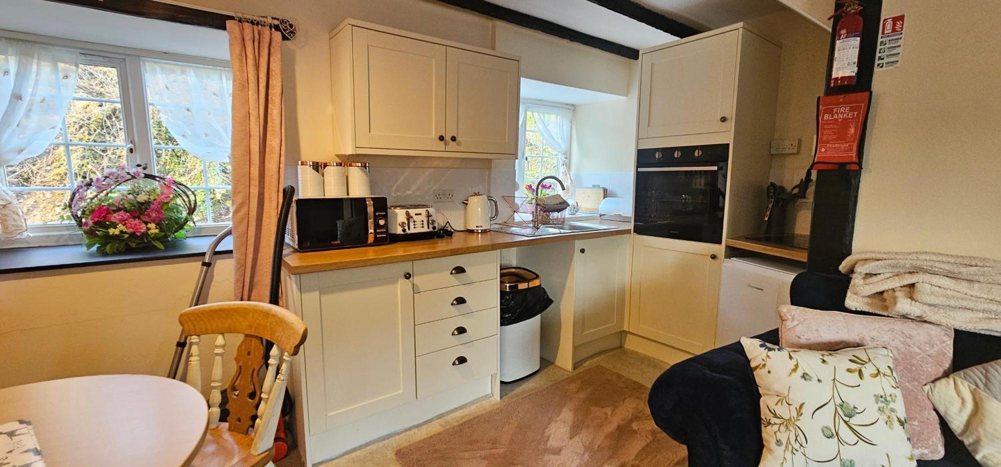 No 4 Trelawney Apartment - Onsite Bar - Restaurant - Horse Riding Menheniot Экстерьер фото